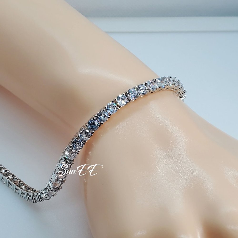 5.20CTW 3MM diamond tennis bracelet - Picture 2 of 4